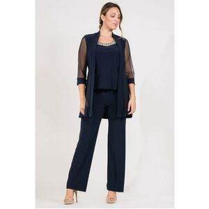 Women's clothing(777)